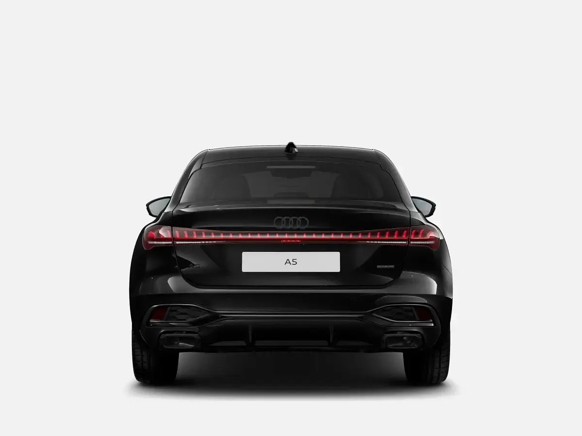 Nuova Audi A5 S-Line 367 CV (269 kW) 2026 Nero mythos metallizzato