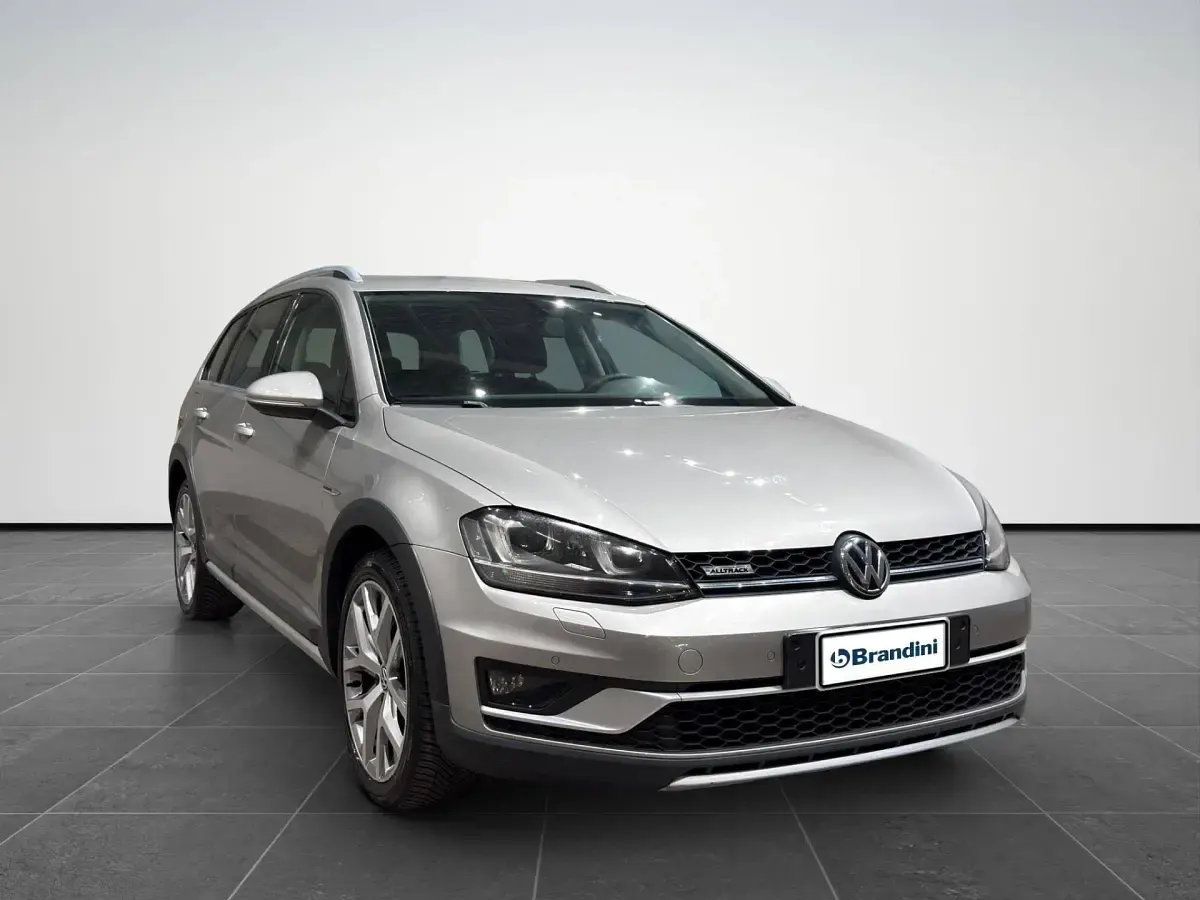 Usata VW Golf Alltrack Executive 184 CV (135 kW) 2015 Bianco Station wagon