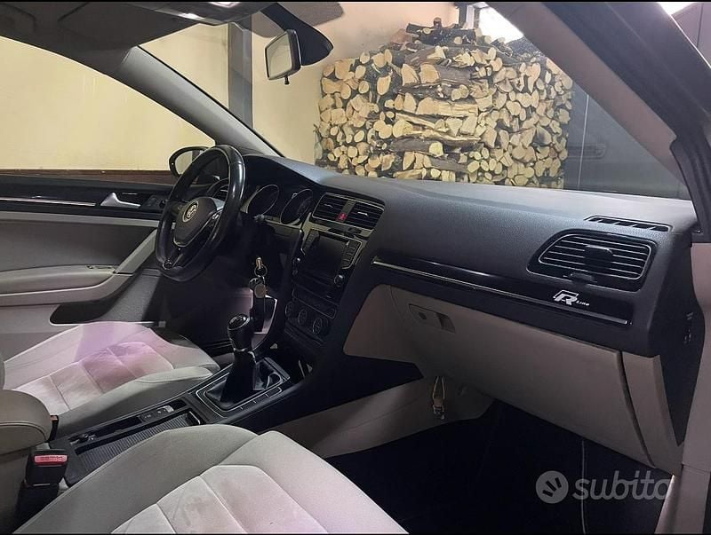 Usata VW Golf VII 105 CV (77 kW) 2013 Grigio Berlina