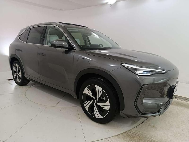Nuova Geely EX5 160 kW (218 CV) 2026 Grigio SUV
