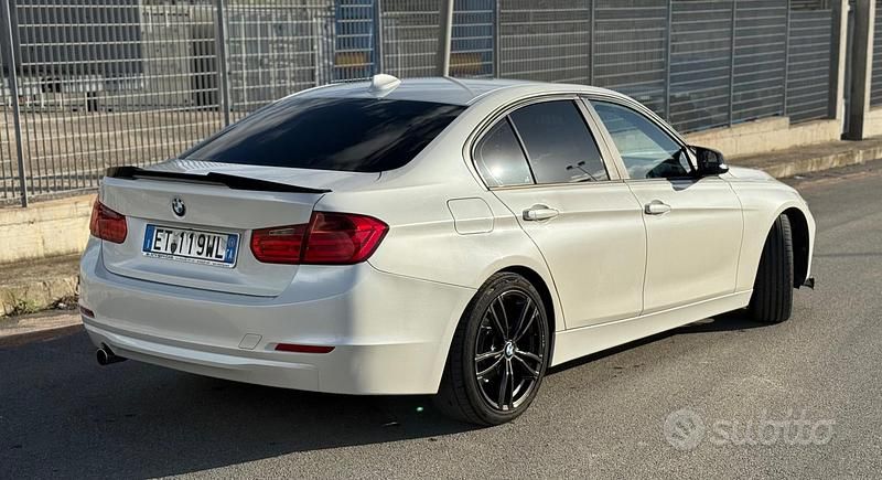 Usata BMW 318 200 CV (147 kW) 2014 Bianco Berlina
