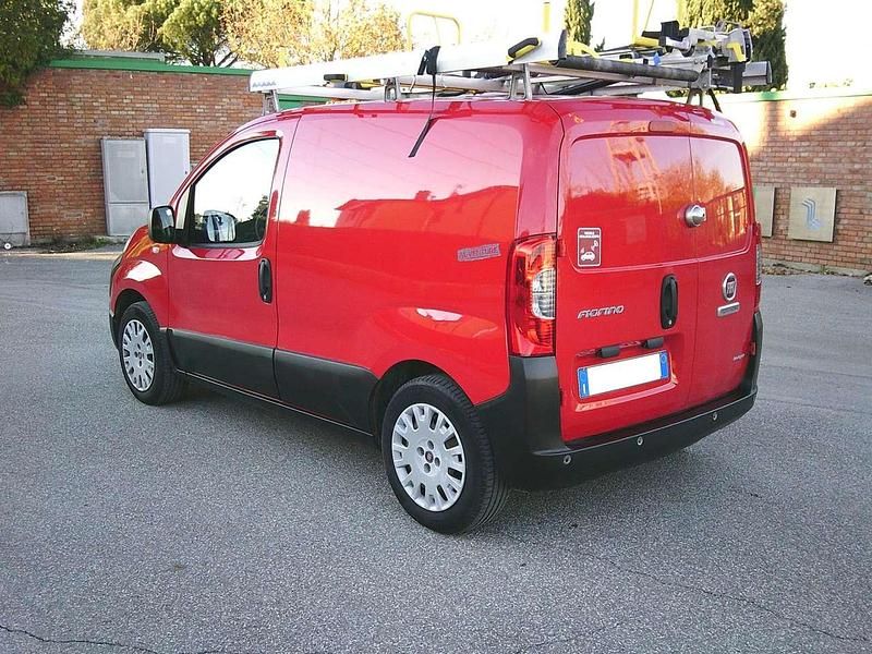 Usata Fiat Fiorino 95 CV (69 kW) 2016 Rosso Monovolume