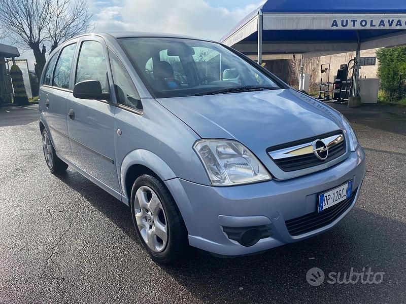 Usata Opel Meriva Club 89 CV (65 kW) 2008 Blu Monovolume