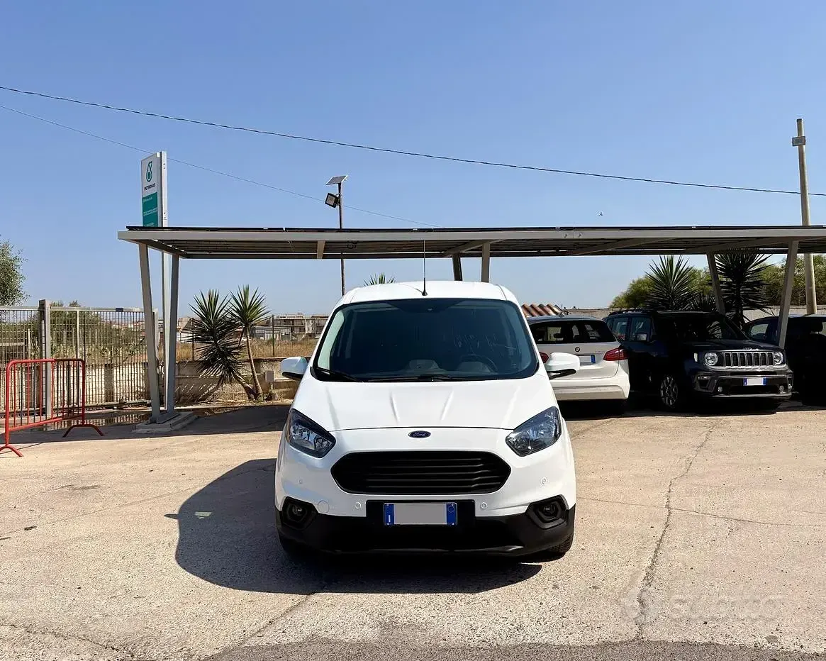 Usata Ford Transit Trend 75 CV (55 kW) 2023 Bianco Furgone