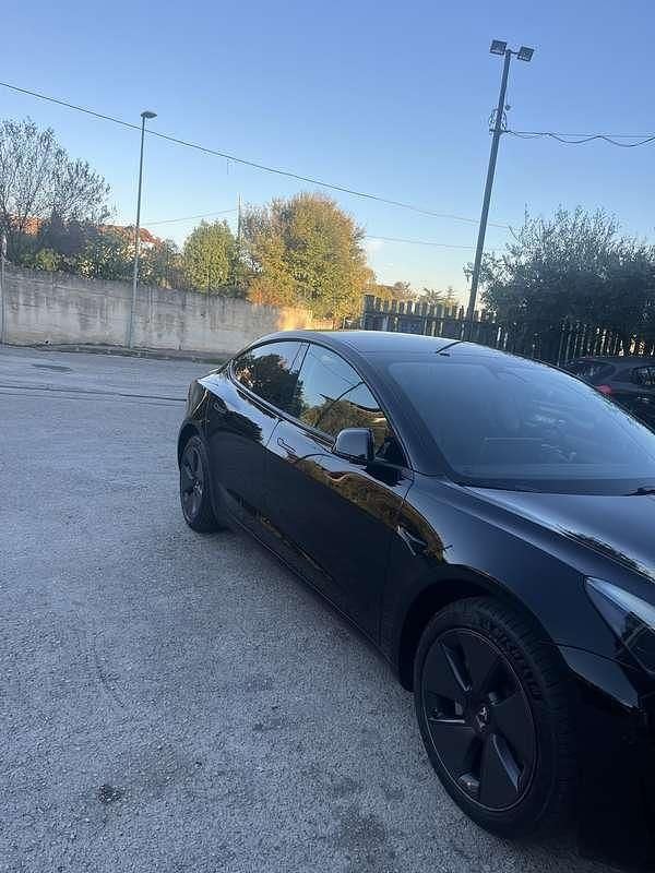 Usata Tesla Model 3 Standard Range 88 kW (120 CV) 2023 Berlina