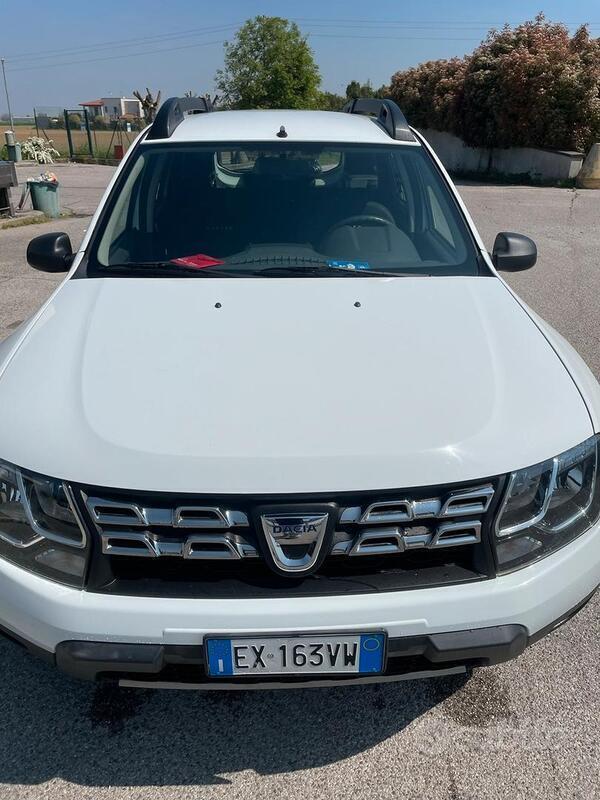 Usato 2014 Dacia Duster 1.6 Benzin 105 CV (6.400 €)