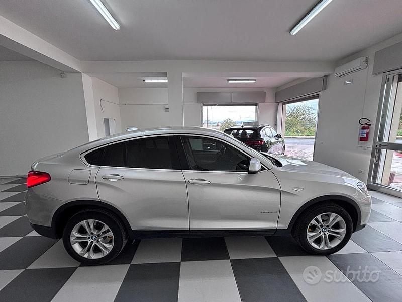 Gebraucht BMW X4 xLine 190 PS (139 kW) 2015 Grau SUV
