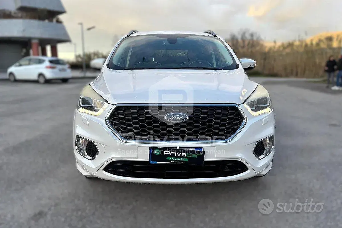 Usata Ford Kuga Vignale 150 CV (110 kW) 2019 Bianco SUV