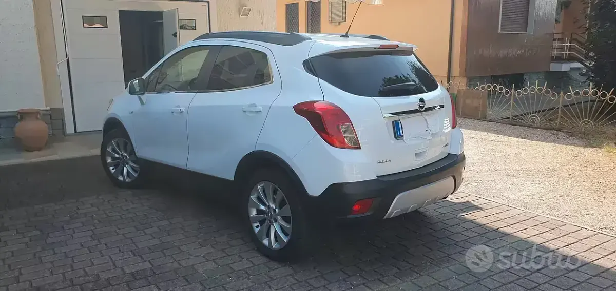Usata Opel Mokka 131 CV (96 kW) 2015 Bianco SUV