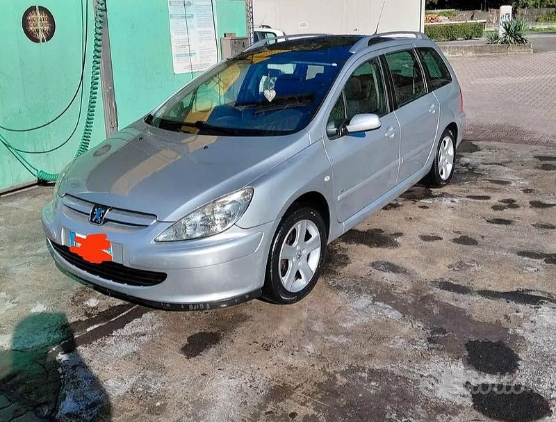 Usata Peugeot 307 110 CV (80 kW) 2003 Grigio Station wagon