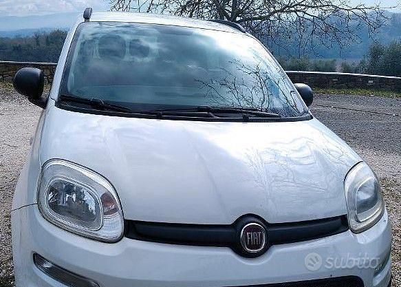 Usata Fiat Panda Easy 70 CV (51 kW) 2015 Bianco Berlina