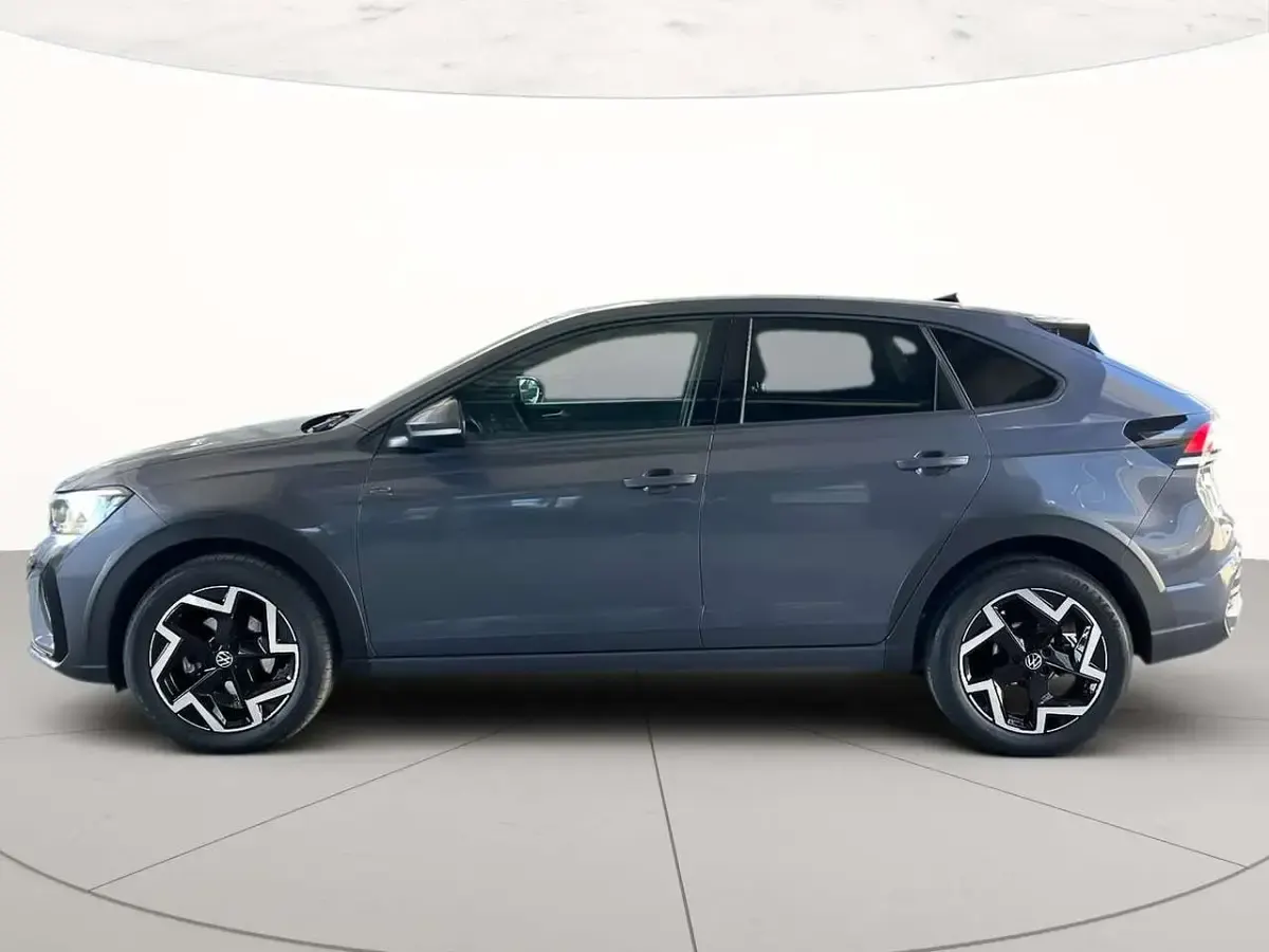 Usata VW Taigo R-line 116 CV (85 kW) 2025 Smoky grey metallizzato SUV