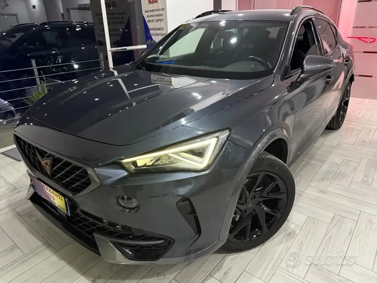 Usata Cupra Formentor 150 CV (110 kW) 2024 Grigio SUV