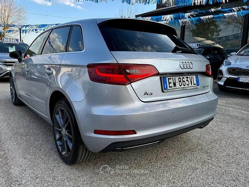 Usata Audi A3 S-Line 110 CV (80 kW) 2014 Grigio Berlina