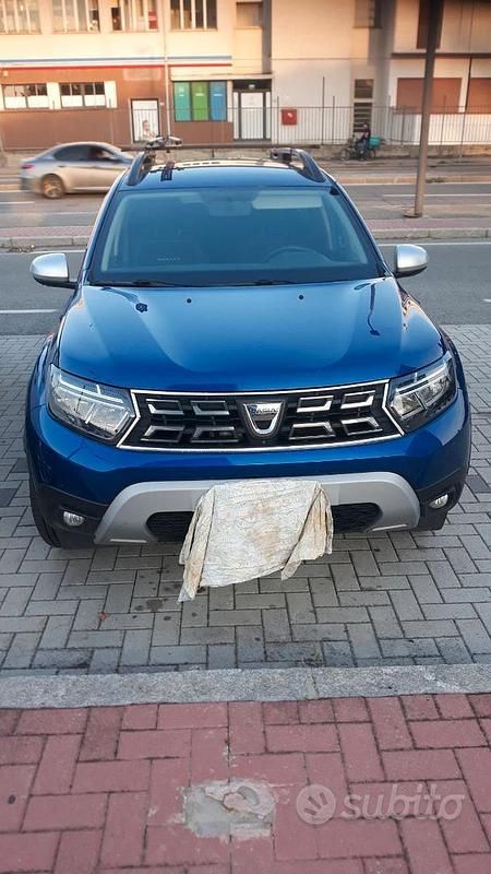 Usata Dacia Duster 101 CV (74 kW) 2021 Blu Berlina