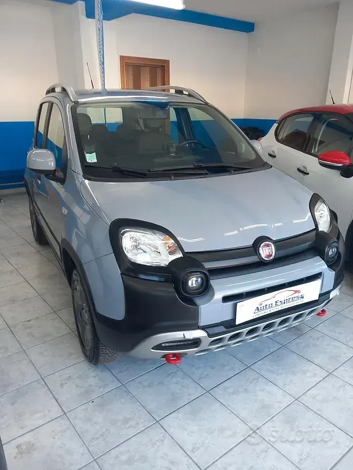 Usata Fiat Panda Cross Cross 85 CV (62 kW) 2020 Blu Utilitaria
