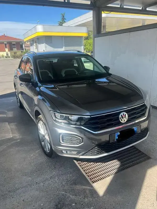 Usata VW T-Roc Advance 116 CV (85 kW) 2020 Grigio SUV