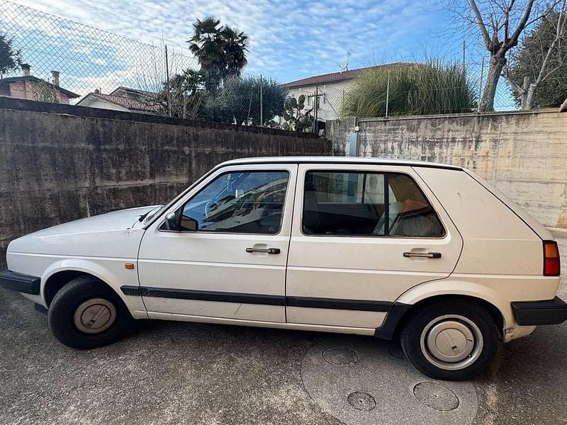 Usata VW Golf II 54 CV (39 kW) 1988 Bianco Utilitaria