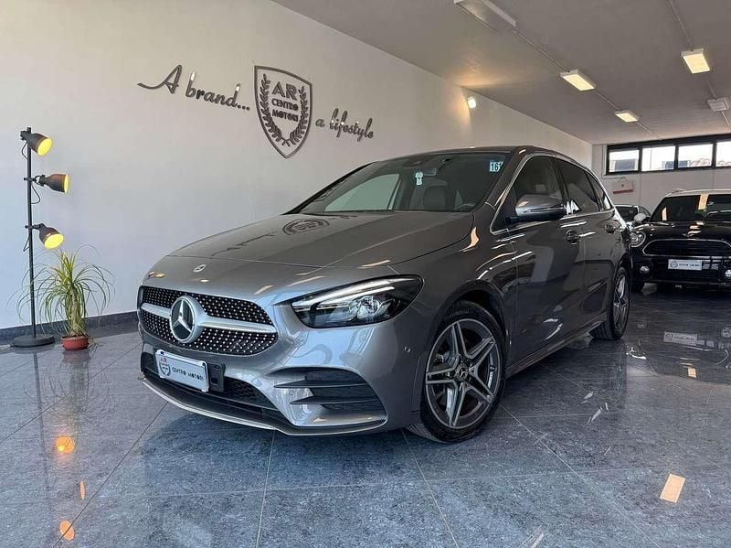 Usata Mercedes B250e Premium 160 CV (117 kW) 2022 Mountain grey Monovolume