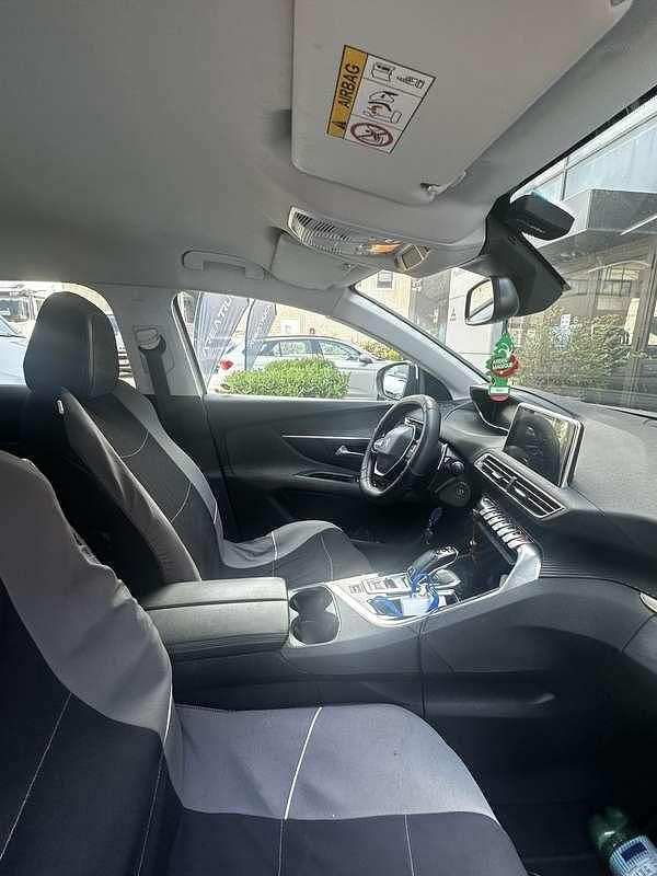 Usata Peugeot 3008 Business-Line 131 CV (96 kW) 2019 Bianco SUV