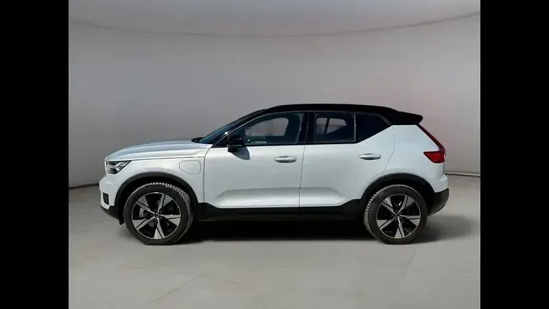 Usata Volvo XC40 R-Design 192 CV (141 kW) 2022 Bianco SUV
