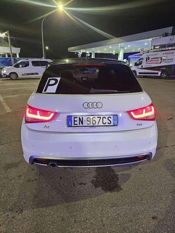 Usata Audi A1 Sportback Ambition 105 CV (77 kW) 2012 Utilitaria