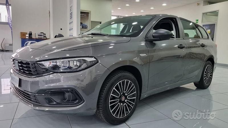 Usata Fiat Tipo 101 CV (74 kW) 2023 Grigio Station wagon