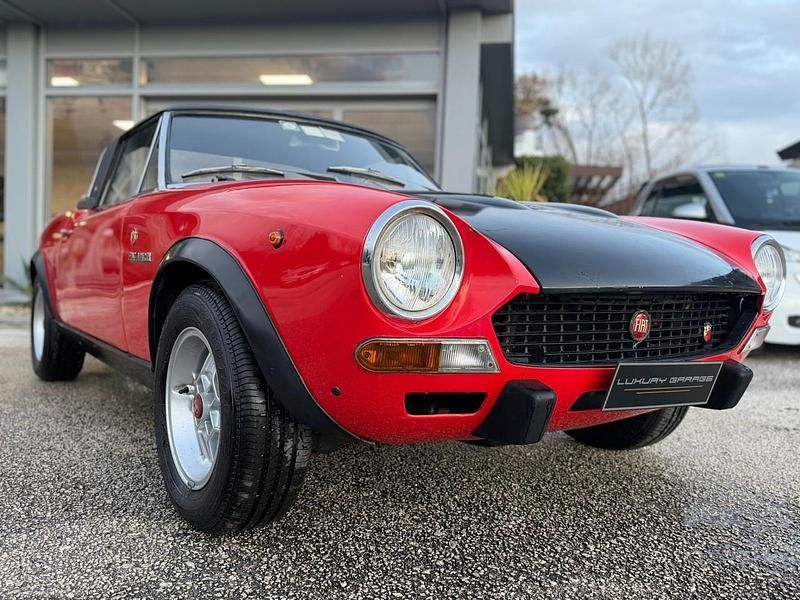 Usata Abarth 124 Spider 127 CV (93 kW) 1973 Rosso Cabrio