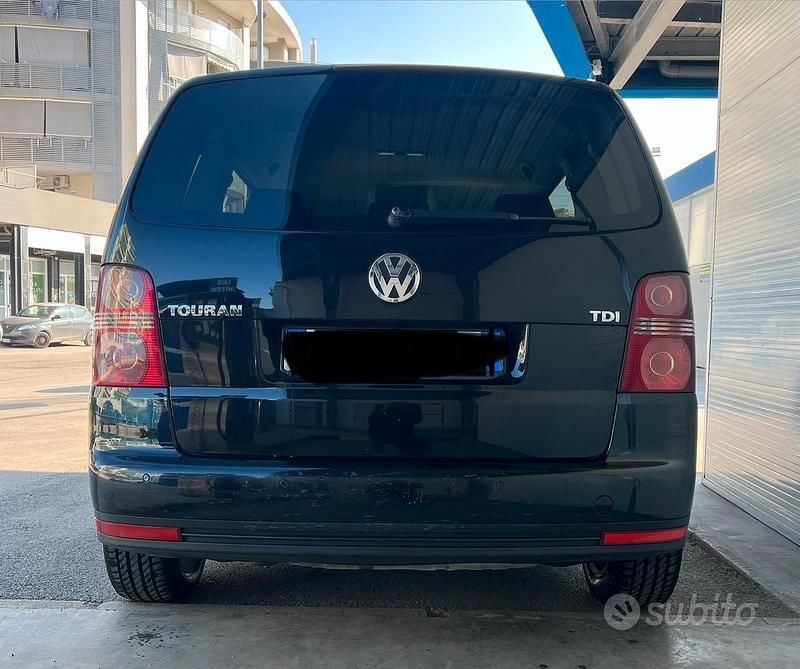 Usata VW Touran 105 CV (77 kW) 2009 Monovolume