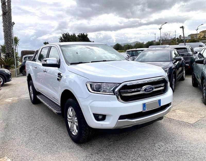Usata Ford Ranger Limited 169 CV (124 kW) 2022 Bianco Pick-up