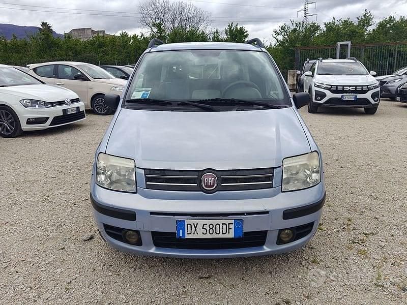 Usata Fiat Panda Dynamic 60 CV (44 kW) 2009 Blu Utilitaria
