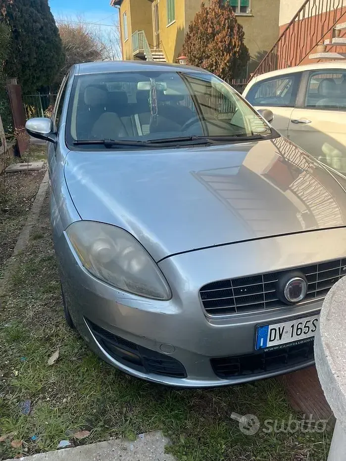 Usata Fiat Croma 120 CV (88 kW) 2009 Grigio Station wagon