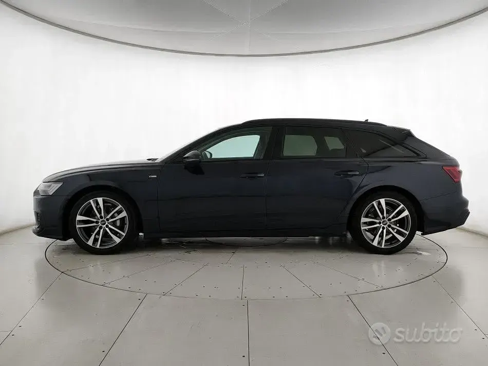Usata Audi A6 S-Line 204 CV (150 kW) 2024 Bluazzurro Station wagon