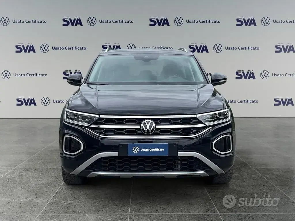 Usata VW T-Roc Style 110 CV (80 kW) 2023 Nero SUV