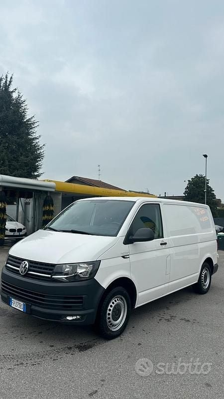 Usata VW Transporter 2018 Bianco Furgone