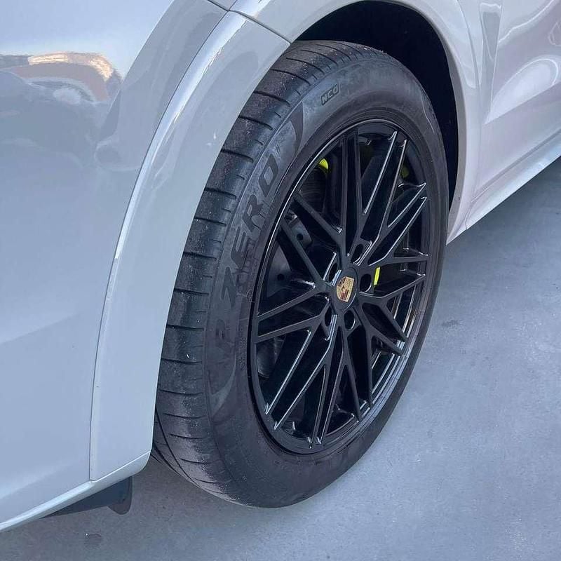 Usata Porsche Cayenne Coupe 305 CV (224 kW) 2024 Other Coupé