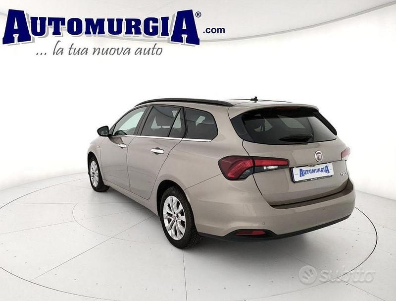 Usata Fiat Tipo Lounge 120 CV (88 kW) 2019 Perla Station wagon