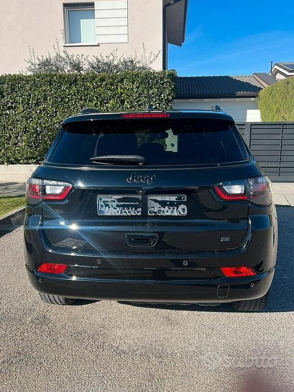 Usata Jeep Compass 131 CV (96 kW) 2023 Nero SUV