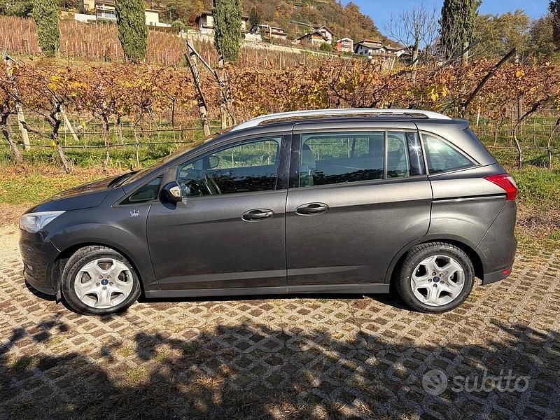 Grigio Usata 2015 Ford C-MAX S Monovolume | 4700 € (Super prezzo) - Immagine 1/4