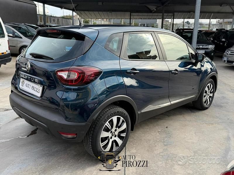 Usata Renault Captur 90 CV (66 kW) 2018 Nero SUV