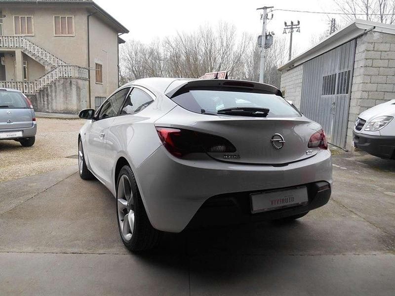 Occasion Opel Astra GTC Cosmo 110 ch (80 kW) 2015 Blanc Berline