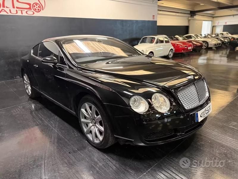 Usata Bentley Continental GT 558 CV (410 kW) 2004 Nero Coupé