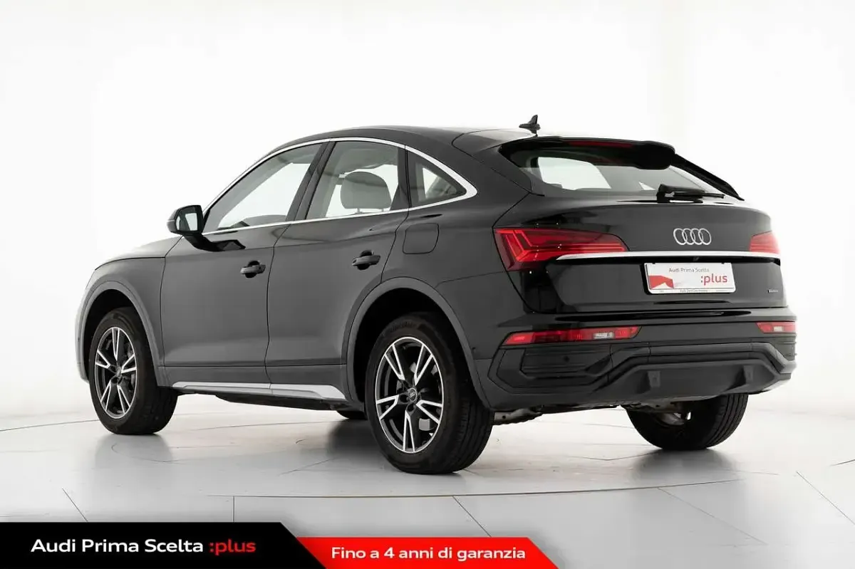 Usata Audi Q5 Advanced 299 CV (219 kW) 2023 Nero SUV