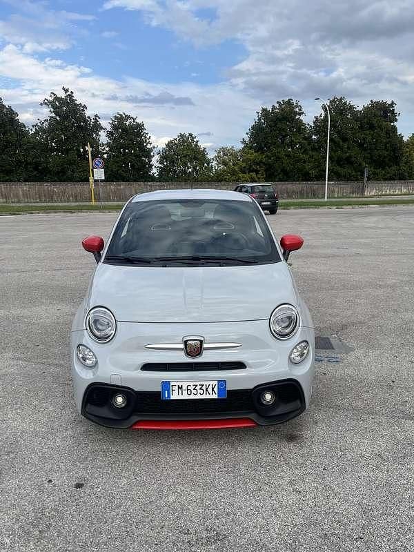 Usata Abarth 595 Pista 165 CV (121 kW) 2017 Grigio Utilitaria