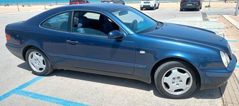 Usata Mercedes CLK200 Elegance 136 CV (100 kW) 1998 Blu Coupé