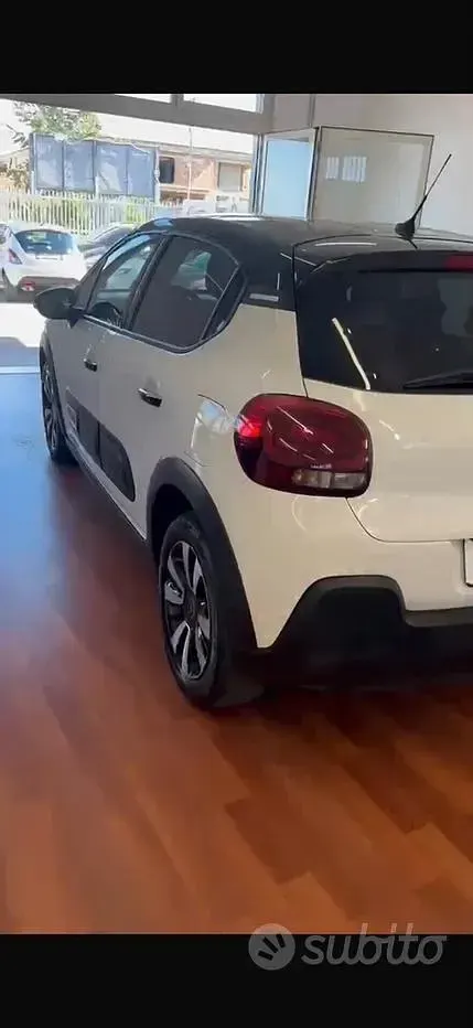 Usata Citroën C3 PureTech 110 CV (80 kW) 2023 Bianco Utilitaria