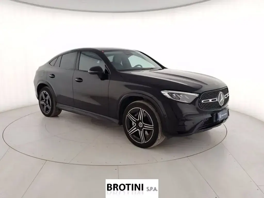 Usata Mercedes GLC300e AMG Line Premium 333 CV (244 kW) 2024 Nero metallizzato SUV