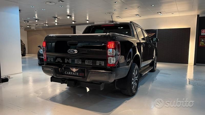 Usata Ford Ranger 213 CV (156 kW) 2023 Nero Pick-up