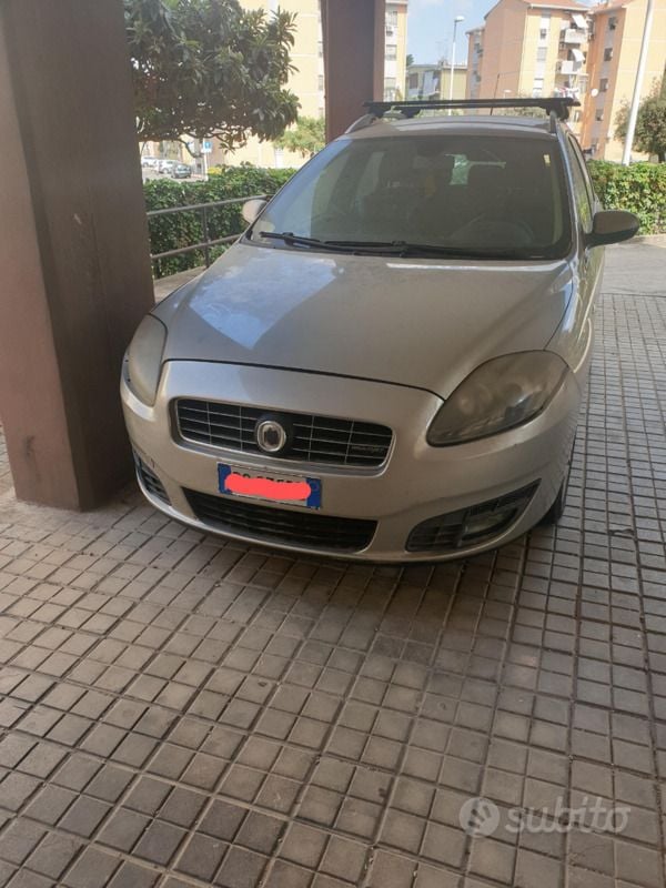 Usata Fiat Croma 150 CV (110 kW) 2008 Grigio Station wagon