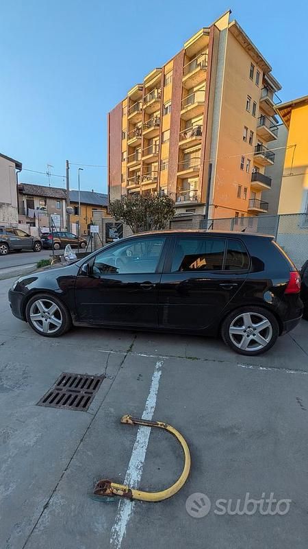 Usata VW Golf VI 2008 Utilitaria